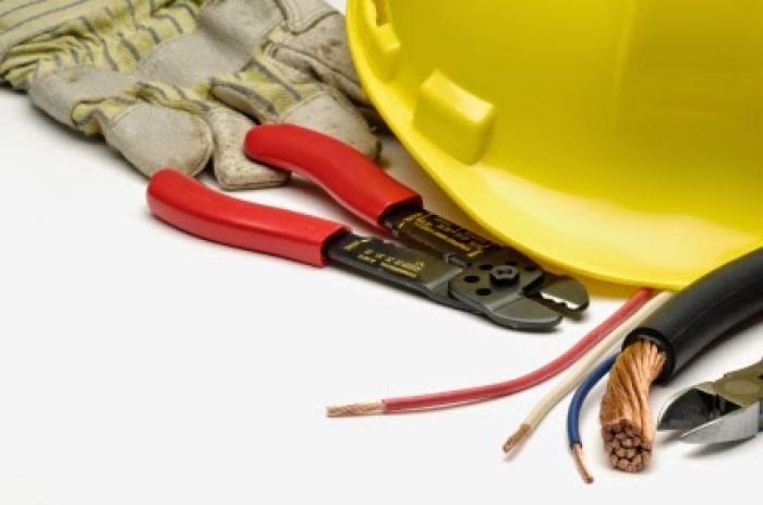 Sửa chữa điện nước Ngày Tết